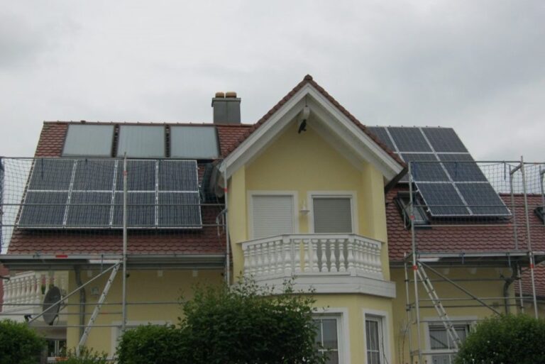 Photovoltaik Einfamilienhaus - 4,4 kWp